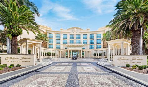 gold coast palazzo versace.